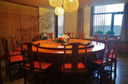赤峰太阳树家具厂电话地址查询
