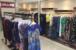 赤峰左里女装专卖店电话号码