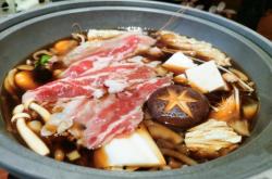 赤峰铁板烧饭店电话多少号