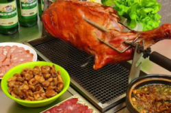 赤峰市炭烤羊腿店电话号码