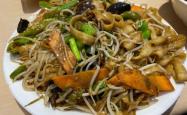 赤峰八肯中饭店电话号码多少