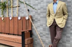赤峰东郊西服店电话多少号