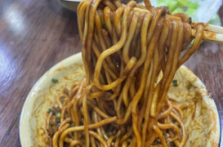 赤峰老佟板面馆电话多少号