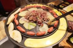 赤峰汉达山烤肉店电话号码