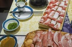 赤峰沁原羊肉火锅店电话号码