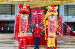 赤峰市狮子府老板电话地址是多少
