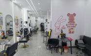 赤峰轻奢造型理发店电话号码