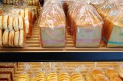 赤峰地区生日蛋糕店电话号码