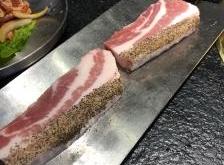 赤峰红泥小馆电话多少啊