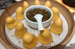 赤峰吃货小笼包店电话号码