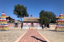 赤峰乌丹镇男装店电话地址查询