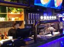 赤峰美食1元团购店电话号码