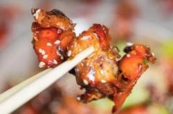 赤峰园林路清真美食店电话号码