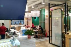 赤峰有小牛专卖店吗电话号码