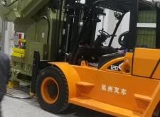 赤峰市附近吊机出租电话号码