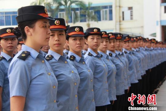 赤峰办上岗资格证的电话是多少-第1张图片