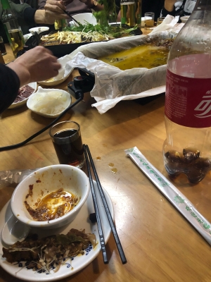 赤峰市家庭聚餐举报电话是多少-第1张图片