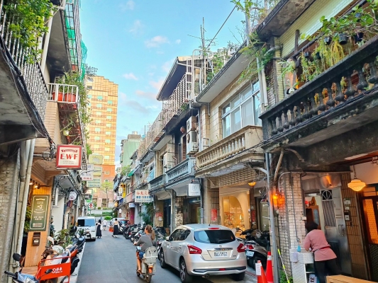 赤峰万达动漫潮流店电话号码-第1张图片
