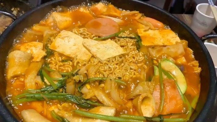 赤峰美团餐厅电话号码多少号-第1张图片