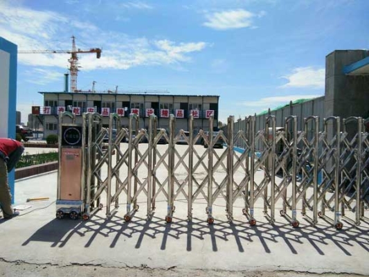 赤峰防盗门窗加工厂电话号码-第1张图片