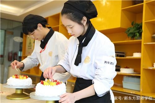 赤峰切角蛋糕店电话多少号-第1张图片