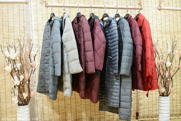 赤峰永业大厦服装店电话号码-第1张图片