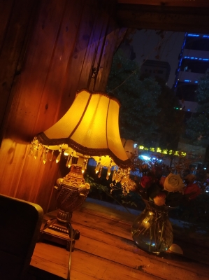 赤峰火车站酒馆电话号码多少-第1张图片