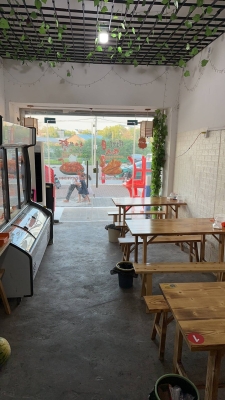 赤峰新区烧烤店电话号码多少-第1张图片