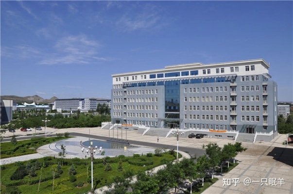 内蒙古赤峰职业学院电话号码-第1张图片