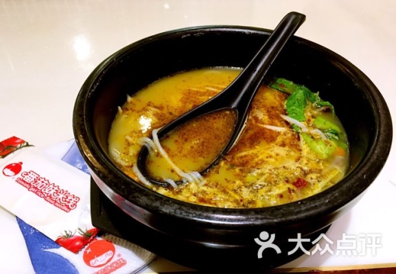 赤峰桥北米线店电话多少号-第1张图片