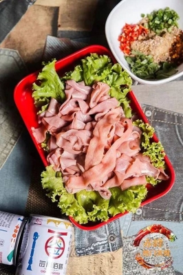 赤峰白马串串香电话号码多少-第1张图片
