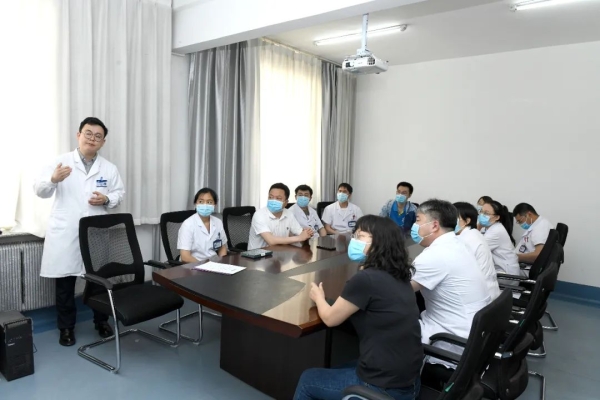赤峰市医院脾胃病科电话号码-第1张图片