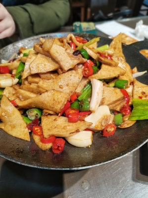 赤峰市铁南附近饭店电话号码-第1张图片