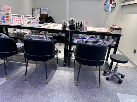 美甲维多利赤峰店电话地址是多少-第1张图片
