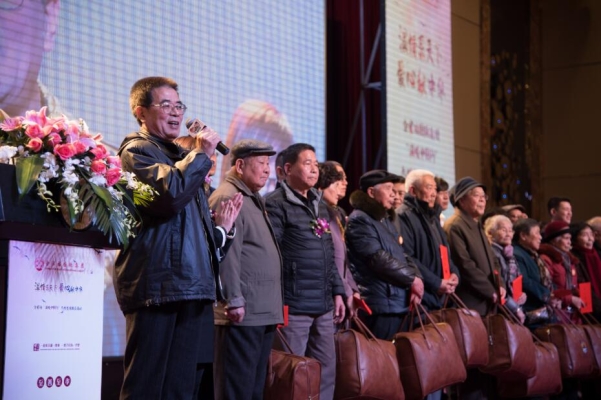 赤峰华华商贸公司地址电话号码-第1张图片