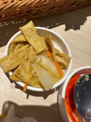赤峰卖猪腿圈电话号码多少-第1张图片