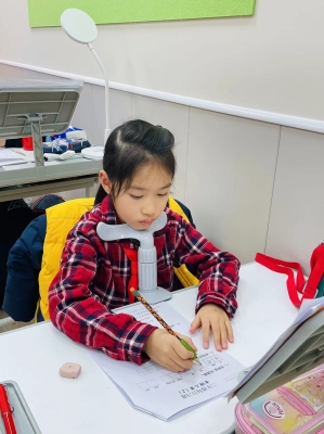 赤峰二中附近托管学校电话是多少-第1张图片