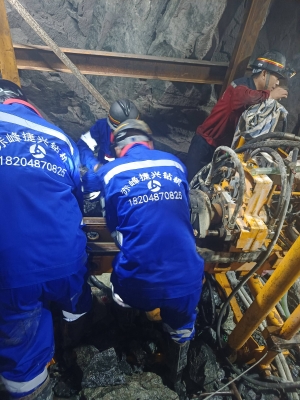 赤峰液压站定制电话多少号-第1张图片
