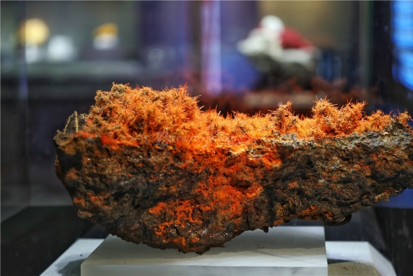 赤峰双华萤石展览馆电话号码-第1张图片