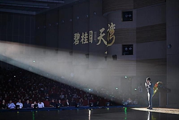 赤峰天玥湾物业电话多少号-第1张图片