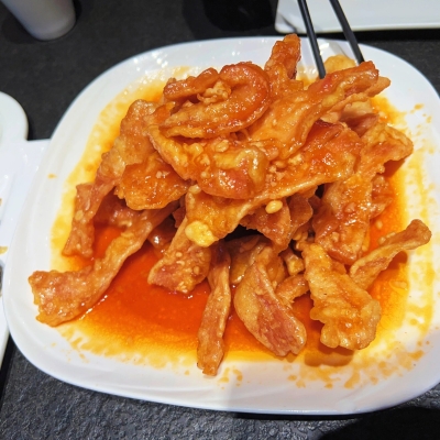 赤峰牛掰家常菜店电话地址查询-第1张图片