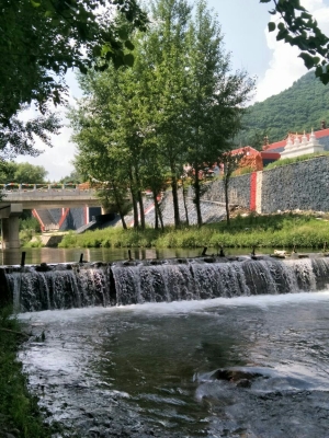 赤峰御龙谷温泉电话号码多少-第1张图片