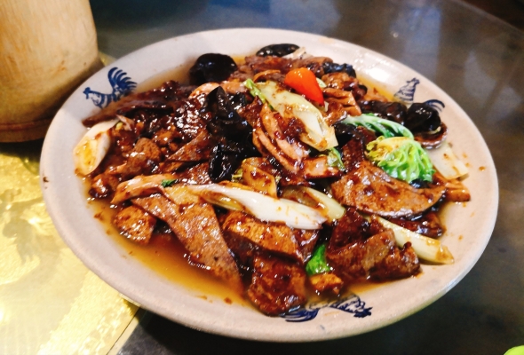 赤峰市湘鄂土家菜馆电话号码-第1张图片