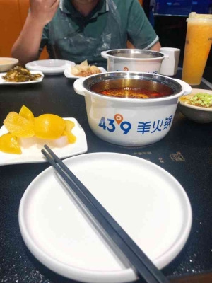 赤峰酒吧万悦城电话号码多少-第1张图片