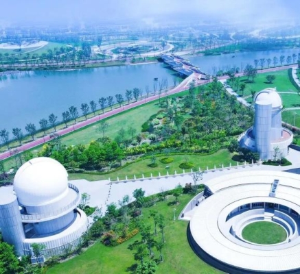 赤峰星空集市电话是多少号-第1张图片