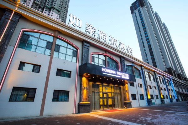 赤峰万达游泳馆电话号码-第1张图片