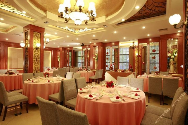 赤峰无忧花开饭店电话多少号-第1张图片