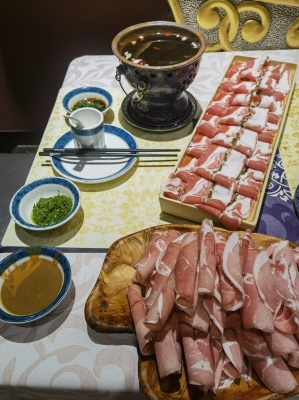 赤峰沁原羊肉火锅店电话号码-第1张图片