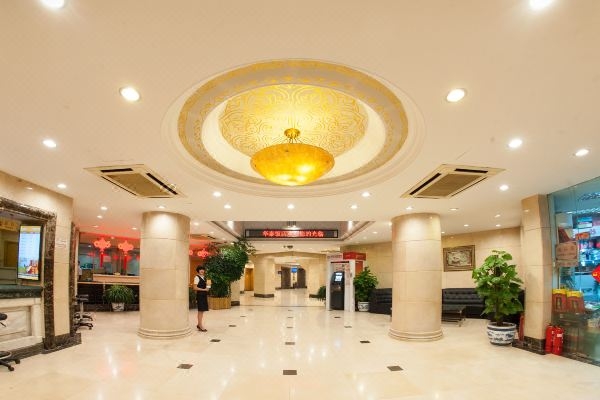 赤峰德悦楼饭店电话多少号-第1张图片