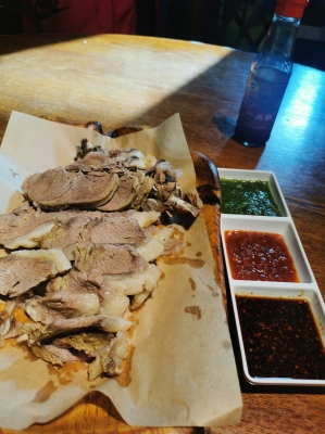 内蒙赤峰八戒肉食店电话号码-第1张图片